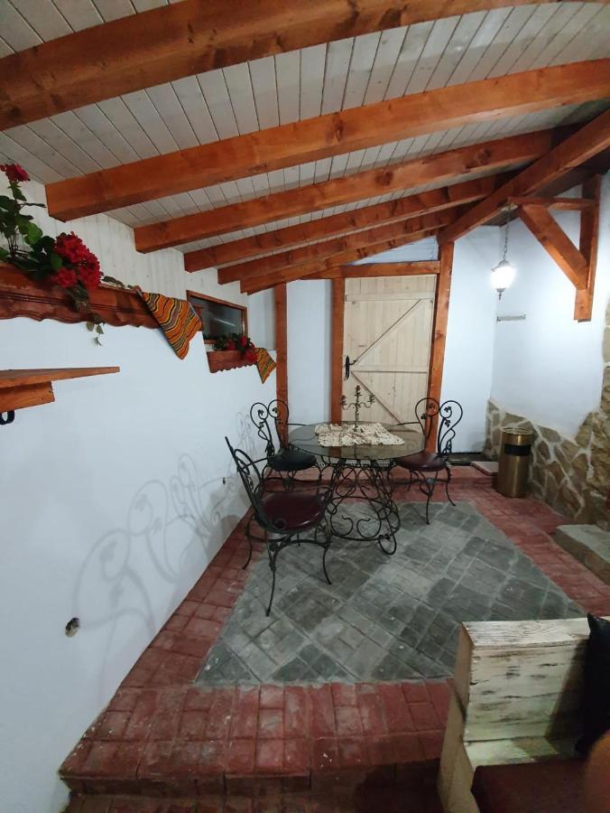 Kashtata S Paraklisa Borovo  Luaran gambar